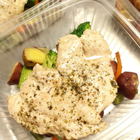 Pechuga a la plancha con verduras salteadas y arroz